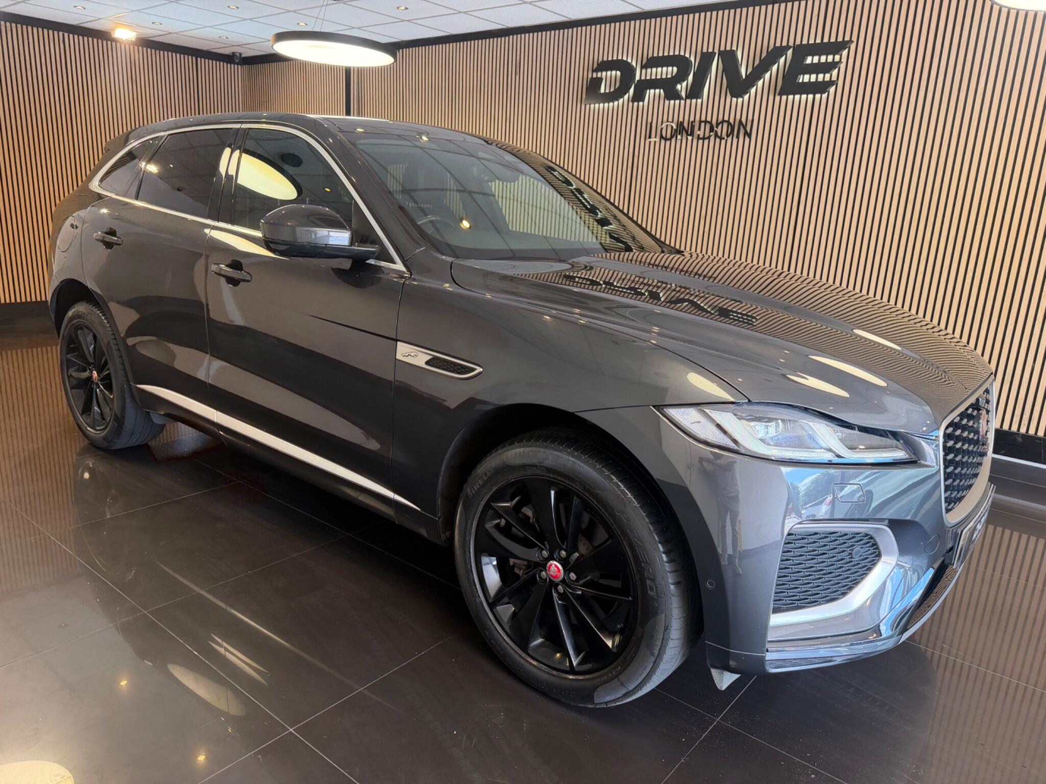 Jaguar F-PACE